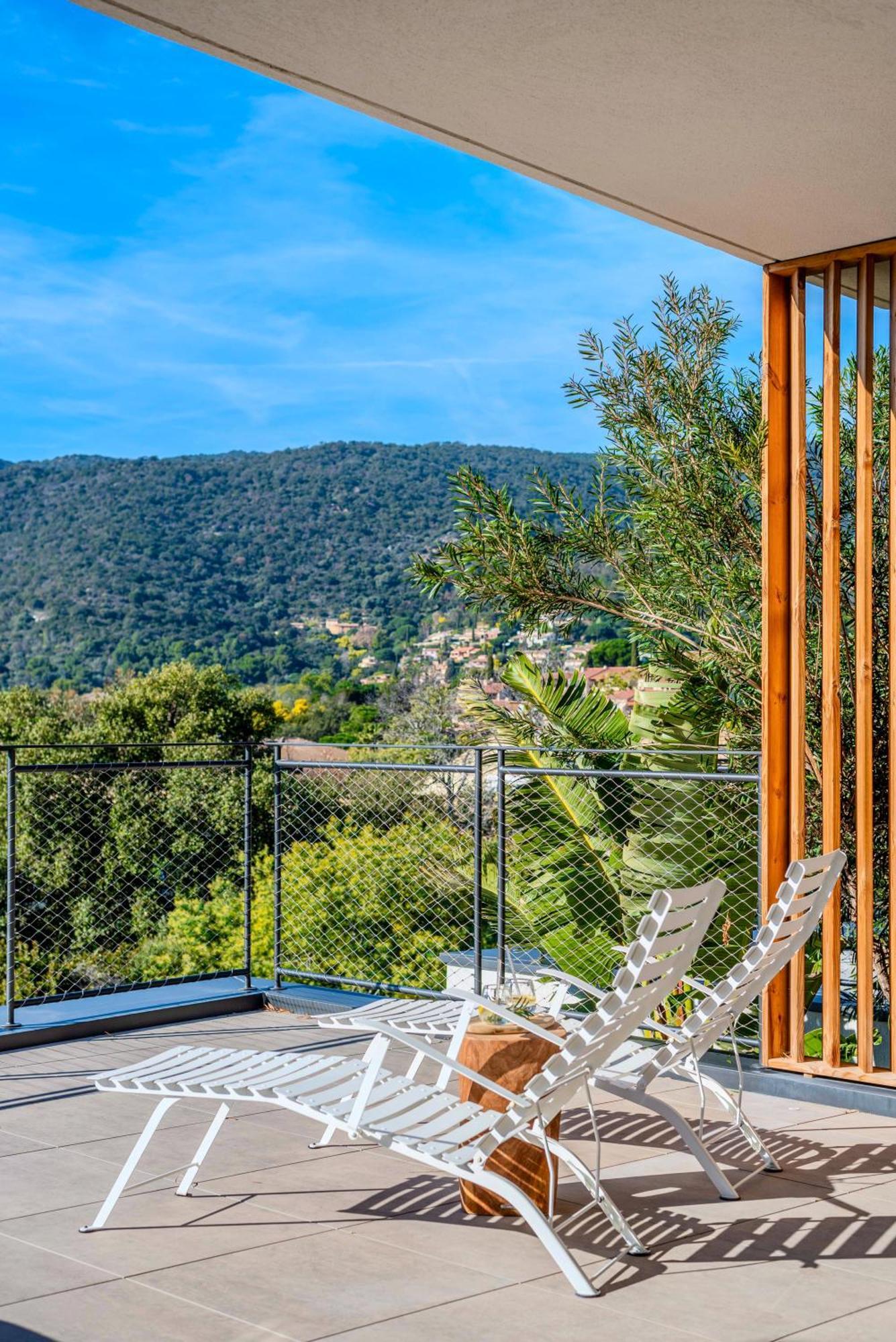 Magnifique Appartement Plage Cavaliere Terrasse 3 Chambres Garage Le Lavandou Exterior foto